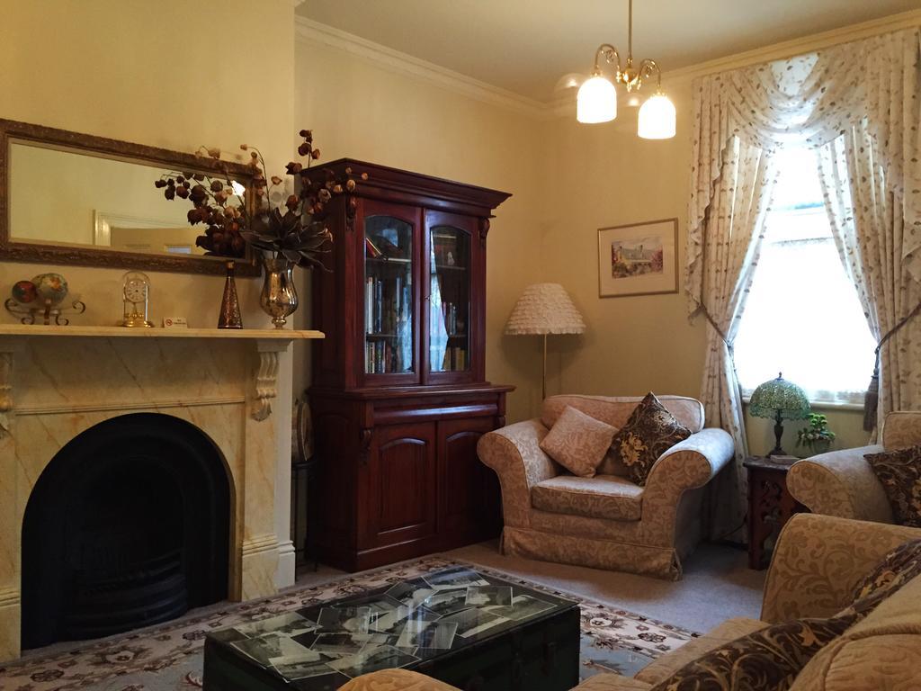 Ellie'S Place On City Park Launceston Room photo